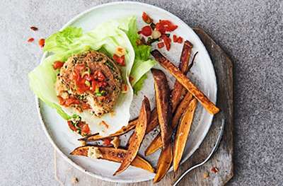 Chipotle bean burger with sweet potato wedges