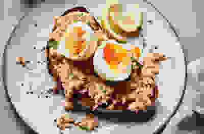 https://waitrose-prod.scene7.com/is/image/waitroseprod/Crab-and-soft-boiled-eggs-on-toast?uuid=ddd107ef-ea68-4833-b7dd-5e9f7434f612&$Waitrose-Default-Image-Preset$
