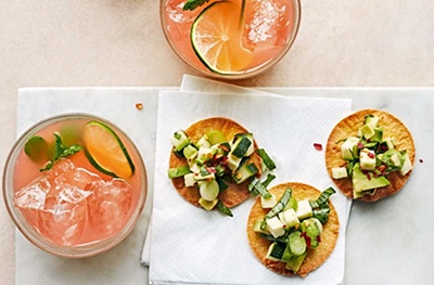 Gin paloma cocktails with tostadas