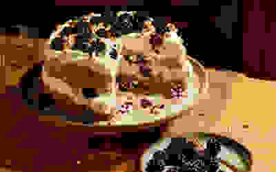 See Hazelnut meringue cake recipe