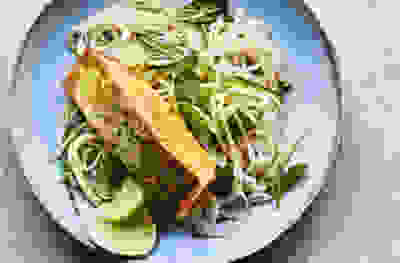 Pan-fried turmeric salmon with mango salad 