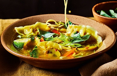 Quick gyoza & veg noodle soup