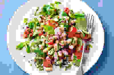 Sumac cannellini salad