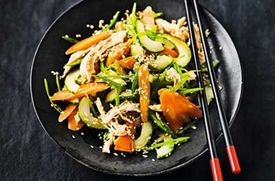 Togarashi-spiced chicken and carrot salad