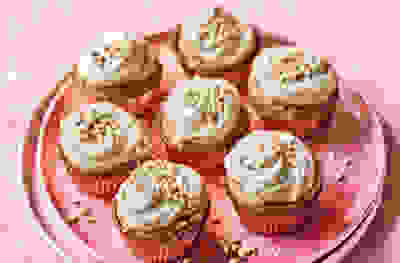 Vegan banana almond cupcakes 
