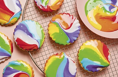 Tie-dye rainbow biscuits