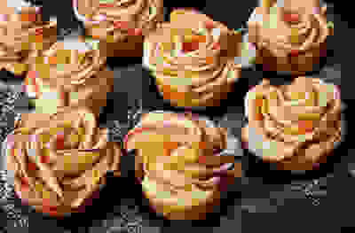 Apple rose tarts