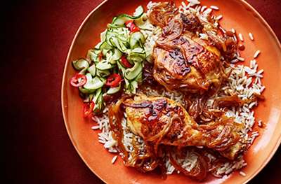 Braised chicken with pickled cucumbers