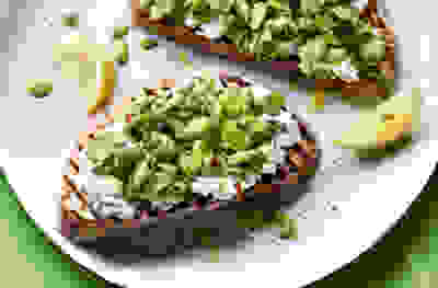 Broad bean and avocado bruschetta with pecorino - Recipes