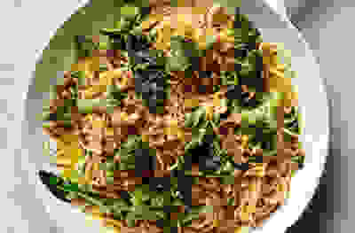 Broccoli & anchovy spaghetti with chilli lemon pangrattato