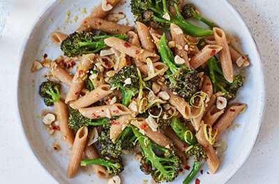 Broccoli, chilli & anchovy pasta