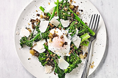 Broccoli with eggs & porcini crumbs