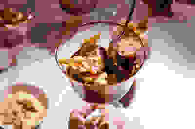 Choc pots with almond brittle