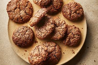 Chocolate oat cookies