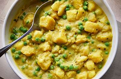 Coconut & potato curry