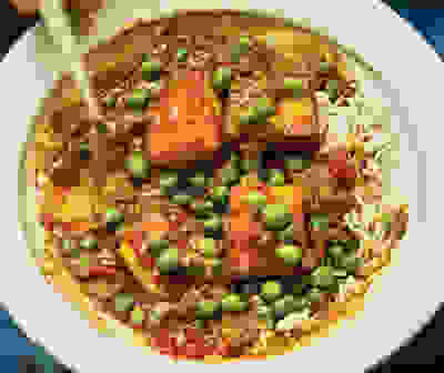 Creamy pea & paneer curry