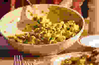 Creamy pea pasta with crispy garlic sausage