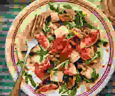 Fig, Gorgonzola, walnut & bresaola salad
