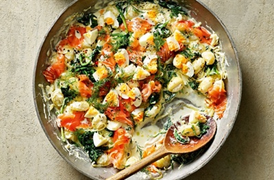 Gnocchi with smoked salmon, dill, spinach & eggs