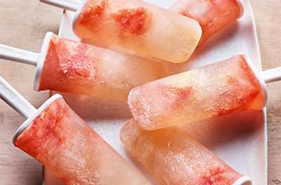Grapefruit gin and tonic ice lollies
