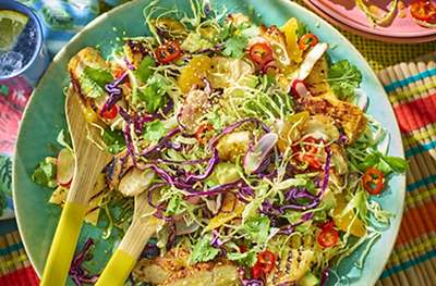 Grilled jerk chicken & pineapple salad