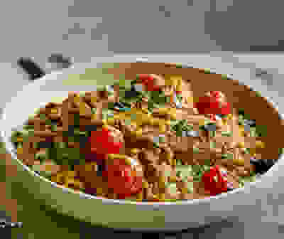 Hawaij ‘chicken à la King’