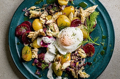 Hot mackerel & beetroot salad with poached eggs