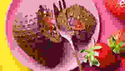 CHOCOLATE strawberries