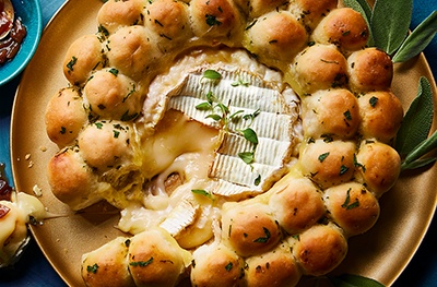 Baking Camembert With Garlic Doughball Wreath