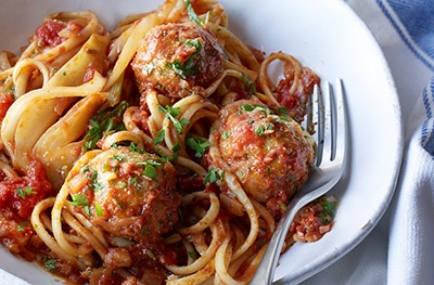 Hake balls with linguine in fennel and tomato sauce
