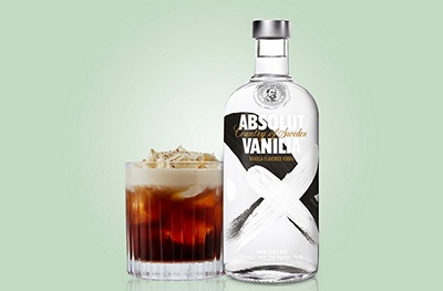 Image of a White Russian cocktail and Absolut vanilla
