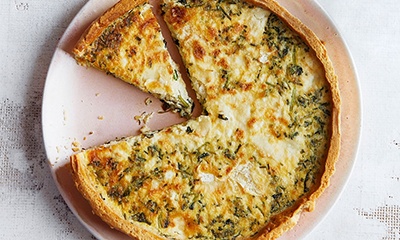 Cheese and watercress quiche