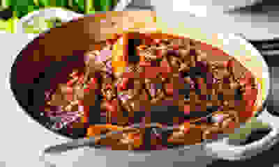 SLOW-COOKED SHIN OF BEEF WITH PORCINI MUSHROOMS  