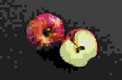 Loose apples