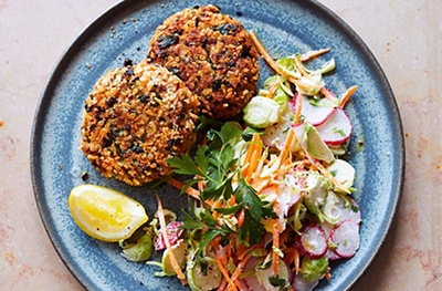 Lemon & pepper-crusted tuna fish cakes with Brussels slaw