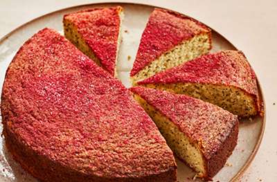 Lemon & poppy seed cake with raspberry topping