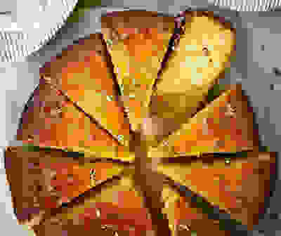 Lemon thyme, honey & polenta cake