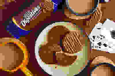 Chocolate digestives
