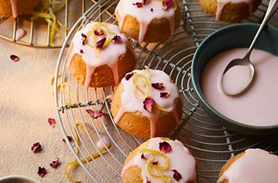 Mini lemon & rose cakes