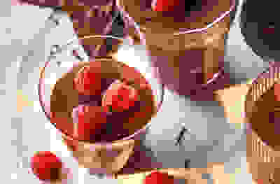 Chocolate & raspberry mousse pots 