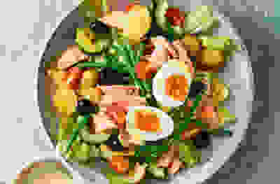 Niçoise-style tuna salad