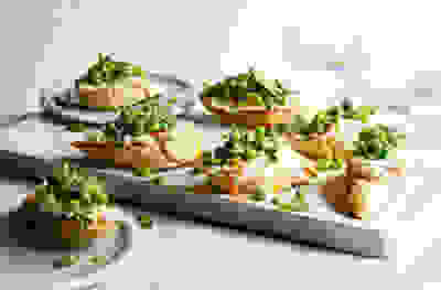 Pea and mint bruschetta