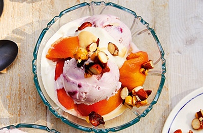 Peach, white chocolate & tahini sundae