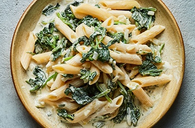 Penne with goat’s cheese, spinach & tarragon sauce