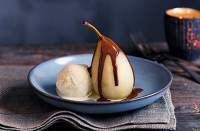 Poached pears with hot chocolate sauce