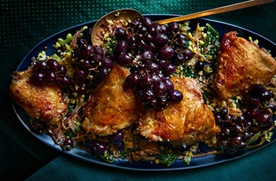 Roast chicken with grapes