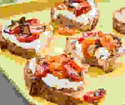 Roast tomatoes & whipped feta toasts
