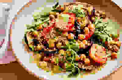 Roasted tomato, aubergine & chickpea salad