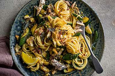 Sardine & courgette spaghetti with garlic crumbs