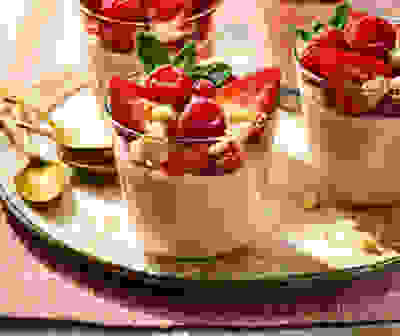 Simple summer berry mousse